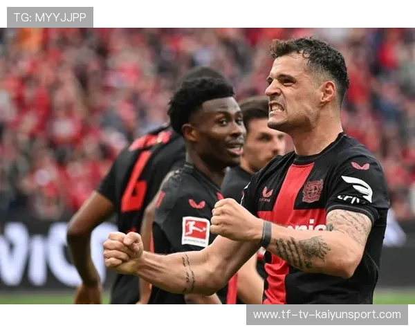 滕哈格下课后，勒沃库森9人打11豪取胜利，滕哈格执教水平